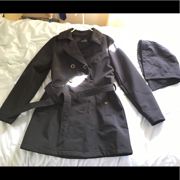 Black Jacket - Picture 6 of 7